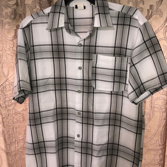 KR2 Other - Size medium KR2 short sleeve button up shirt